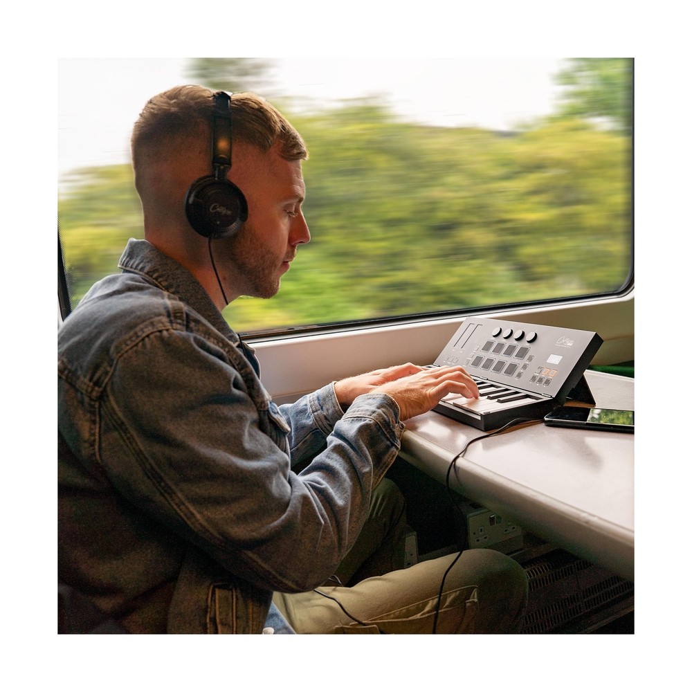 Folding MIDI Controller 25 - MIDI Over Bluetooth &USB Ultra-Portable Keyboard...