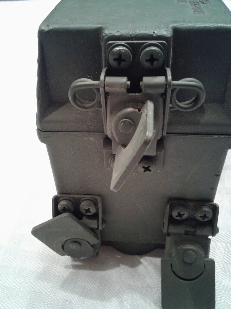 Singar radio battery box cy8523a prc