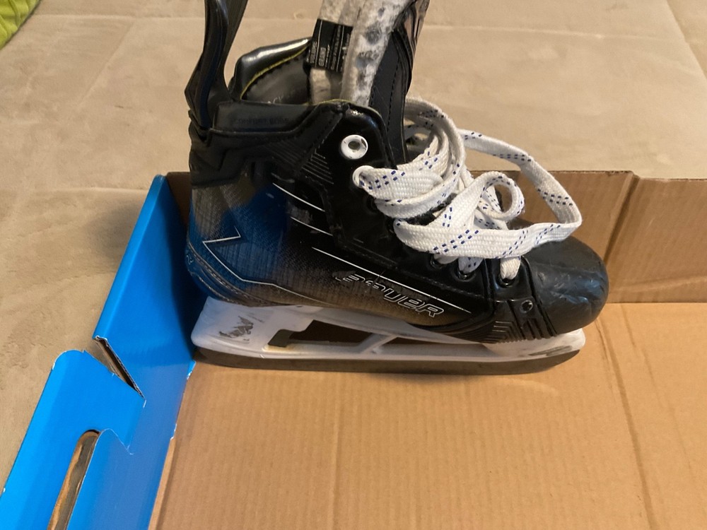 Bauer M50 Pro Intermediate Ice Hockey skates