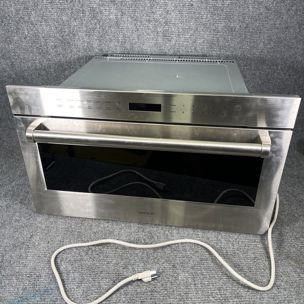Wolf 30” E Series Professional Drop Down Door Microwave Oven Model MDD30TE/S/TH