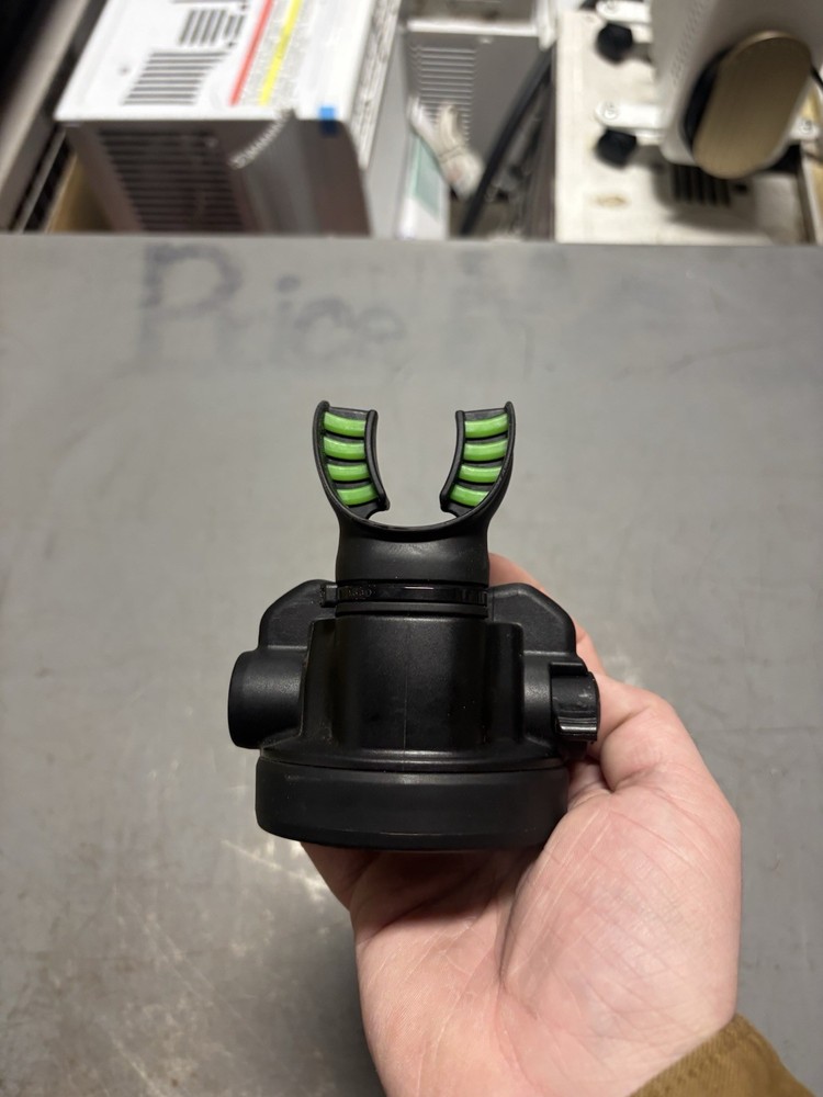 Sherwood Oasis Regulator Set - Diving Gear