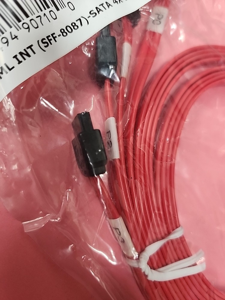 CBL-SFF80870CF-10M SATA Cable