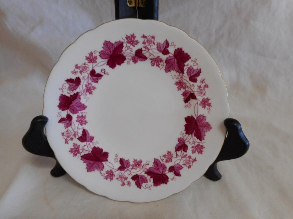 Royal Crown Derby MAROON MAPLE LEAF 4 Pc Place Setting Dinner Lunch Salad Bread