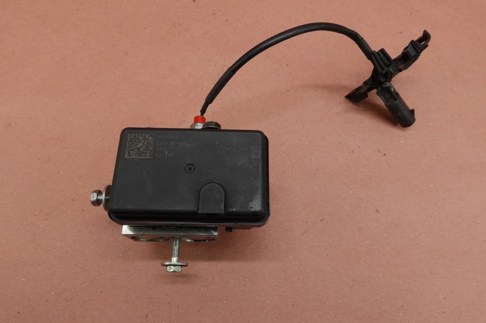 2020-2023 Indian Challenger ABS Module Brake Pump