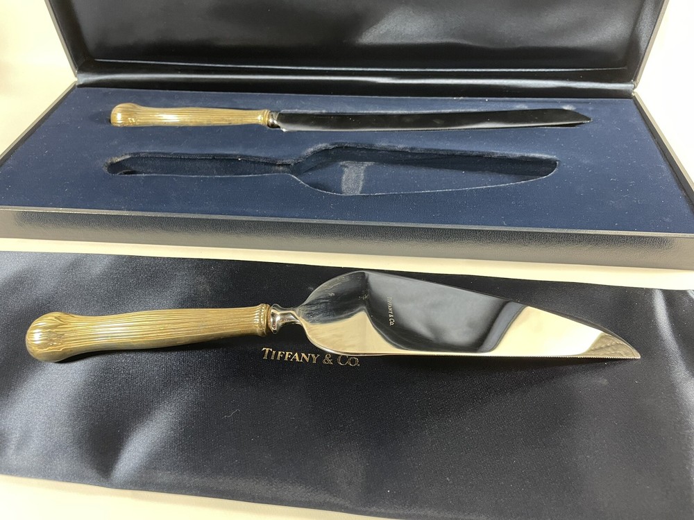 Tiffany & Co. Botanical-Lotus Pattern Sterling Silver Wedding Cake Serving Set