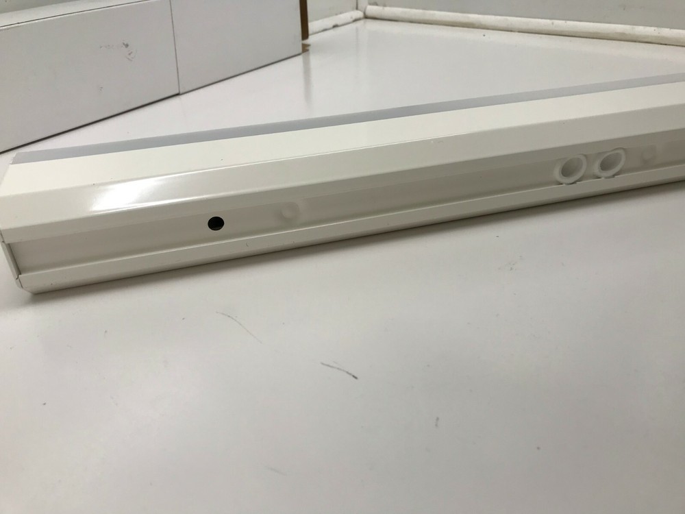 RS PRO 18 W Fluorescent Ceiling Light Batten AVR66.018 BR