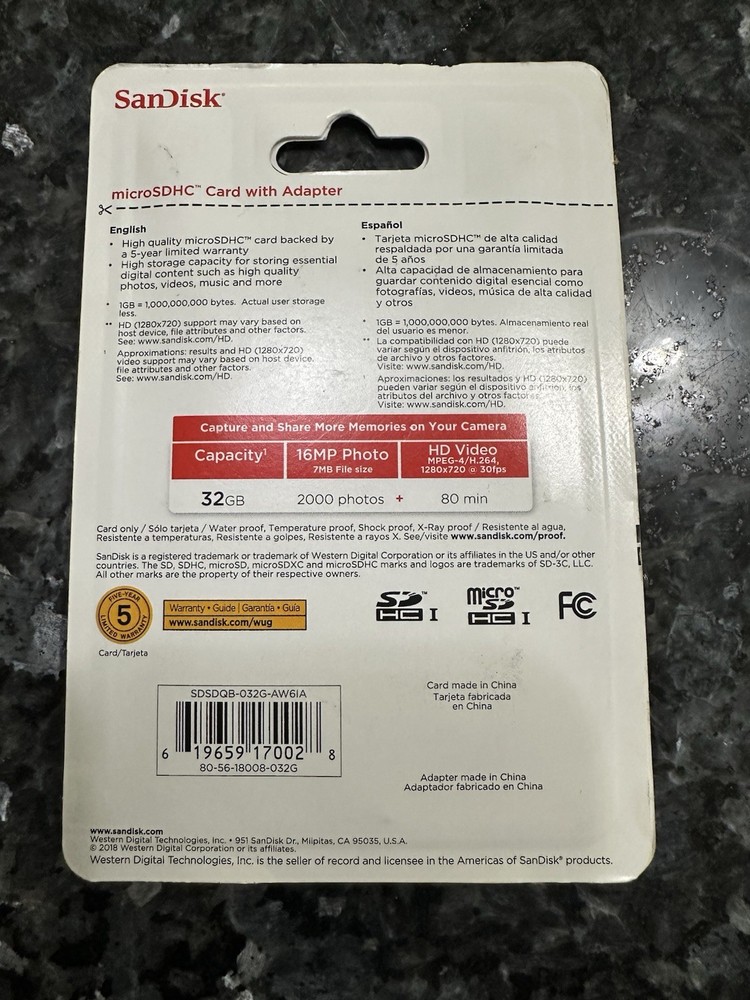 SanDisk 32GB MicroSDHC Card with Adapter Class 4