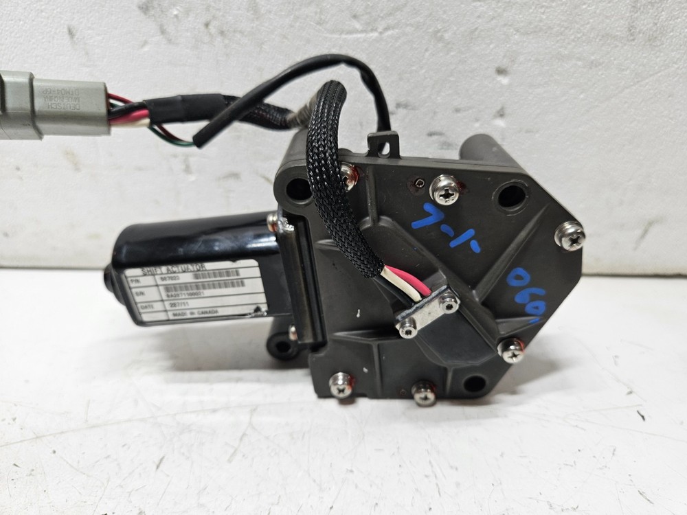 OEM BRP Evinrude Etec DTS Shift Actuator 587023