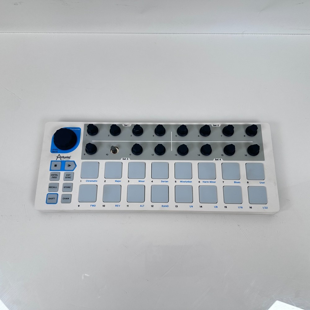 Arturia BeatStep White 16-Key Controller & Sequencer; AS-IS