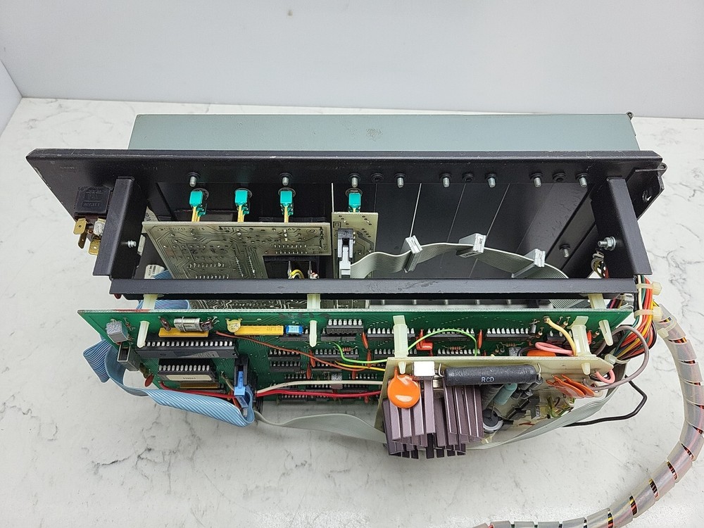 Technitron Mcs 2109 Micro Controlled System For Spot Welder Welding *Used
