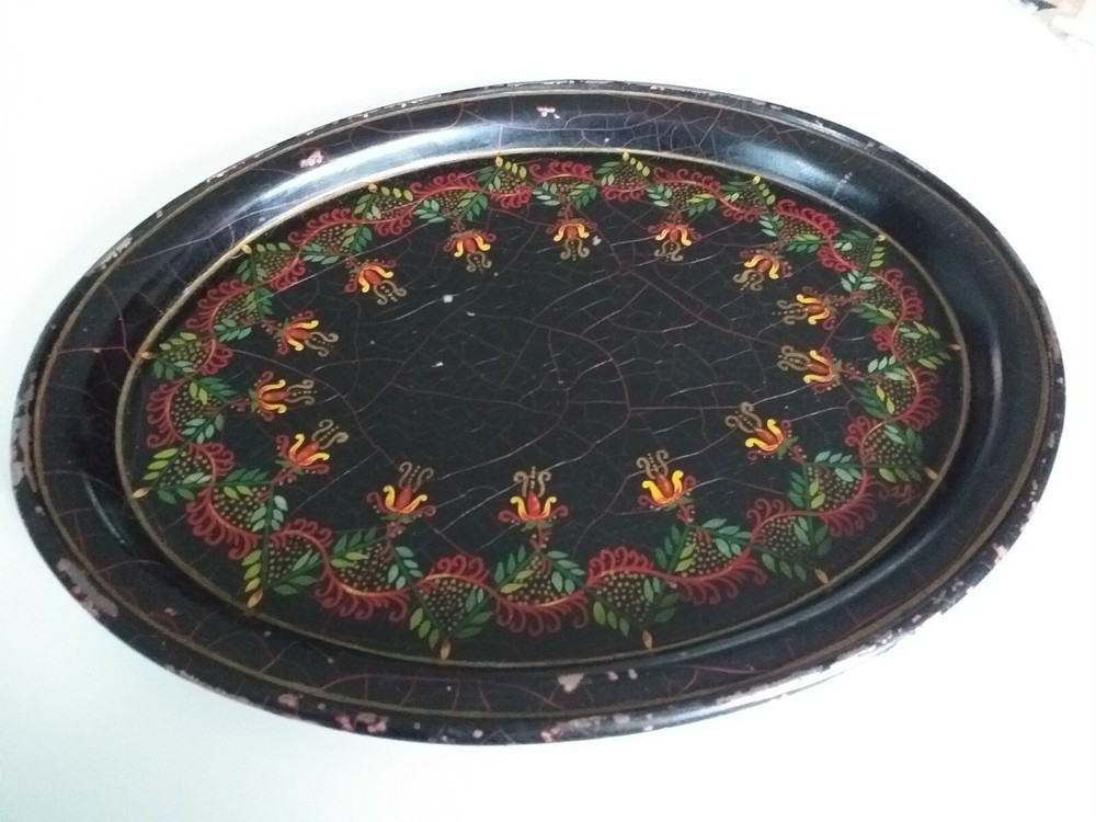 ANTIQUE TRAY