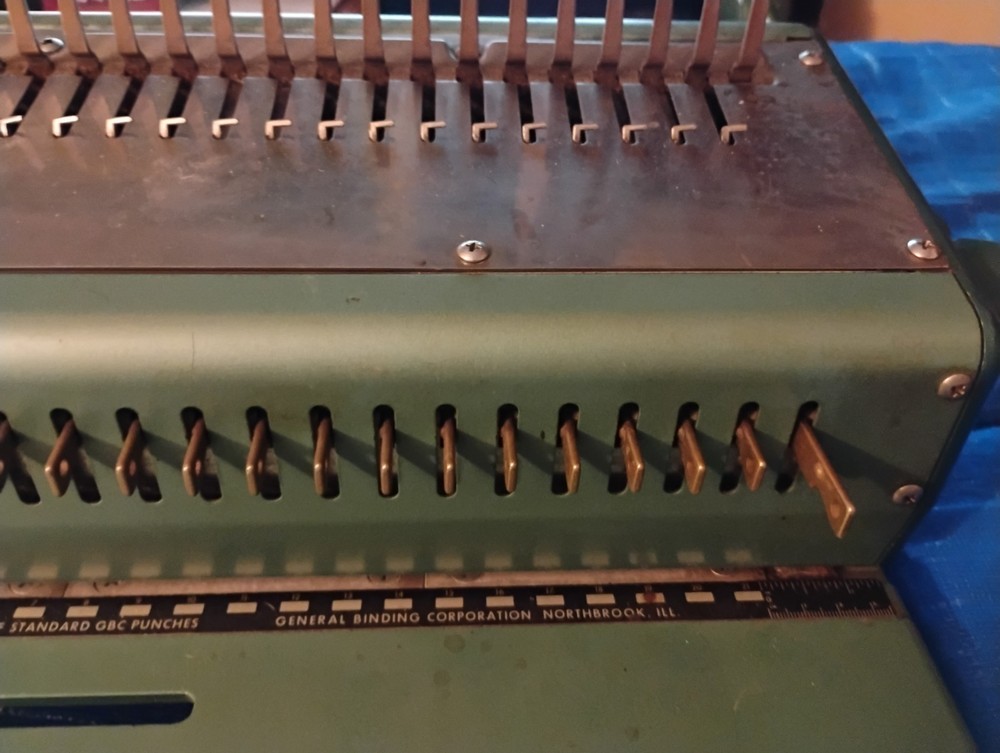 GBC Combo Binding Machine Model 202 -pb
