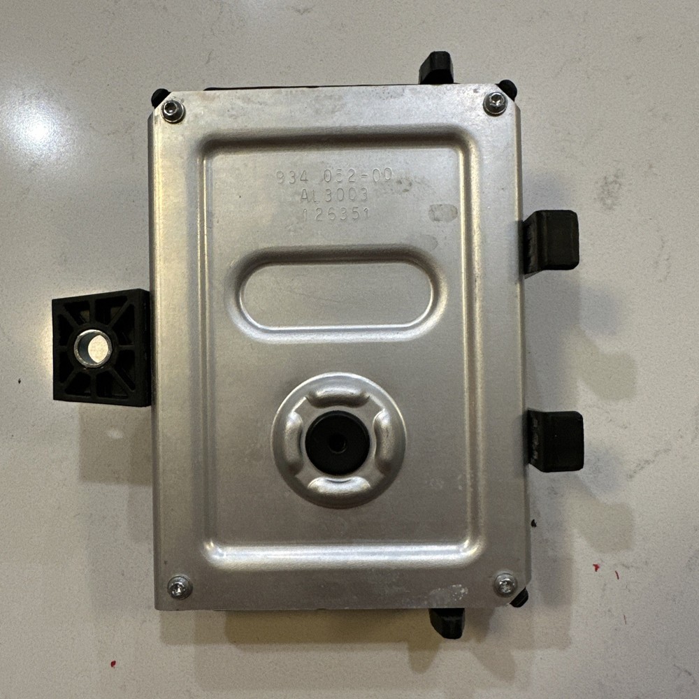 2013-2014 GM FUEL PUMP CONTROL MODULE OEM 22874299
