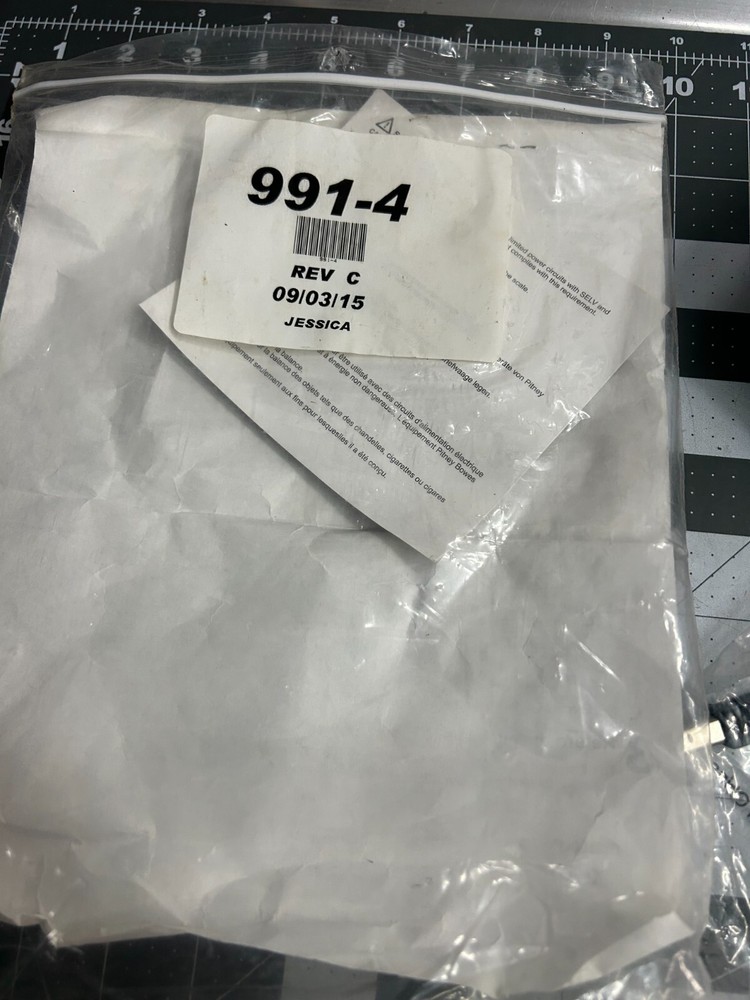 EUC Pitney Bowes MP08 mailstation2 Parcel Mail Weighing Platform Scale