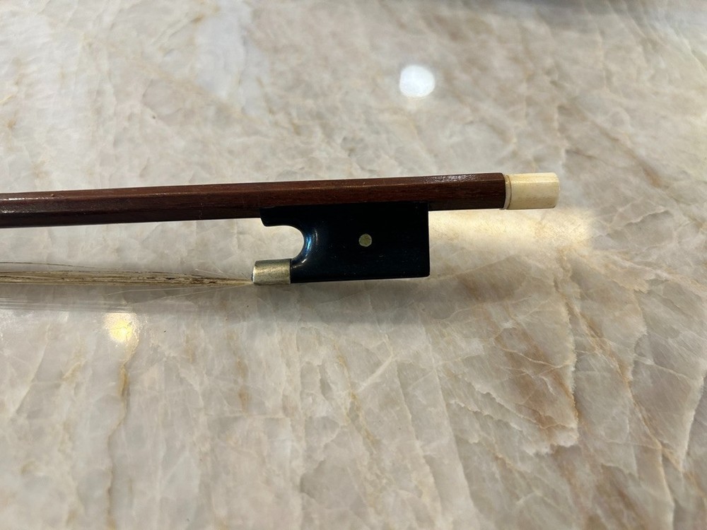 Whalebone Violin bow
