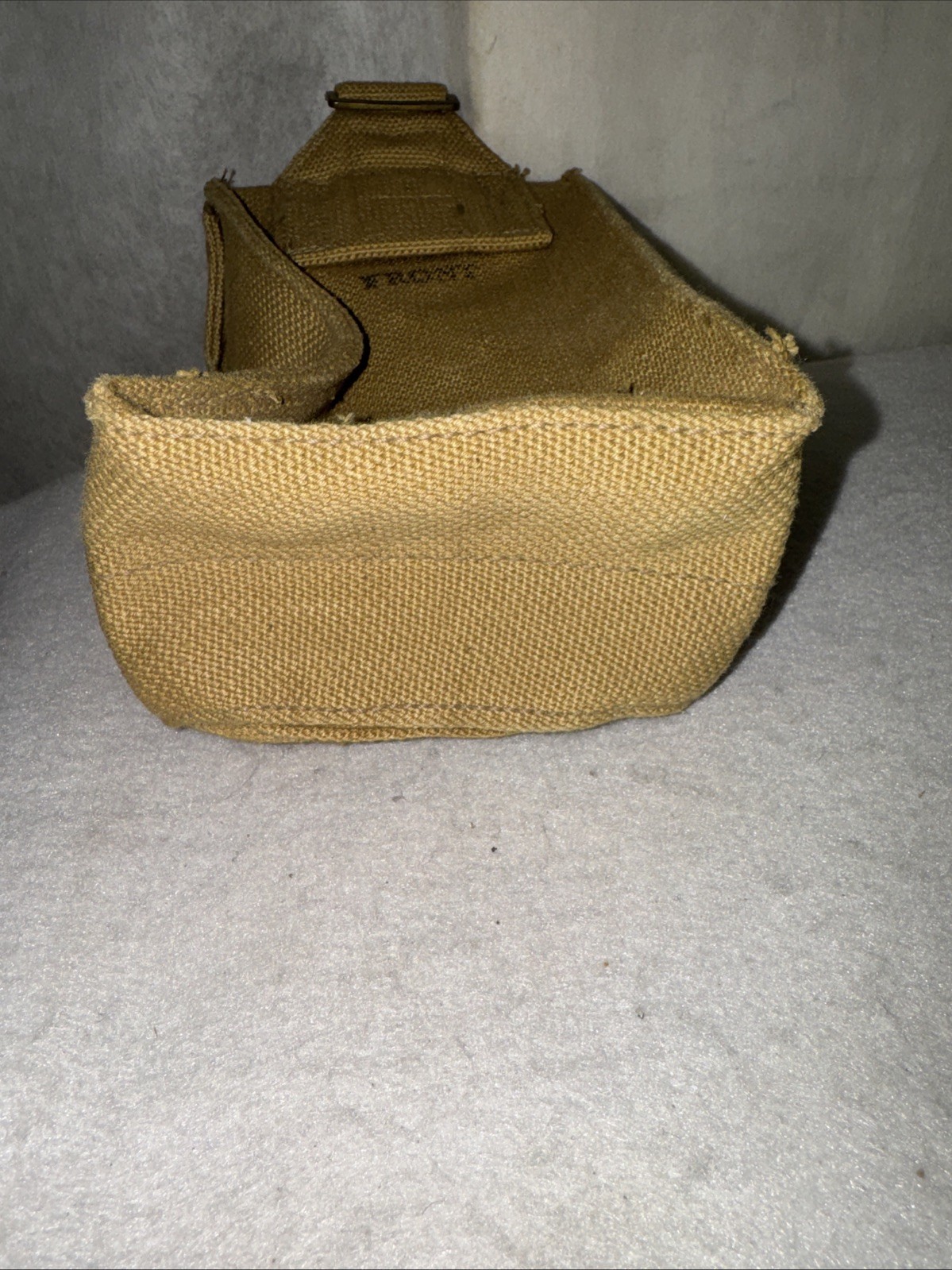 Original WW2 British Army 37 stamps Webbing MT Pouch ORIGINAL DATED 1940