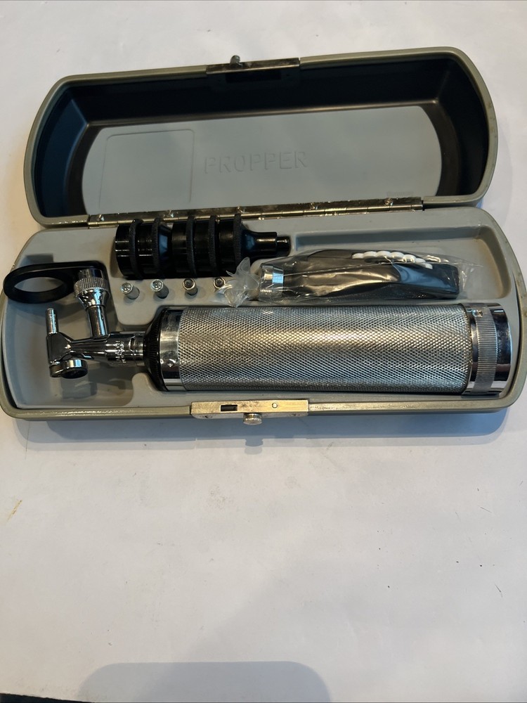 PROPPER OTOSCOPE OPHTHALMOSCOPE  SET,  Case