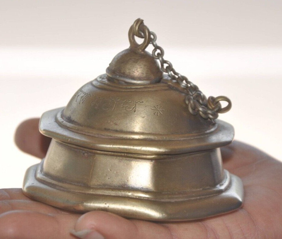 Vintage Unique Solid Handcrafted Fine Brass Octagonal Shape Inkpot