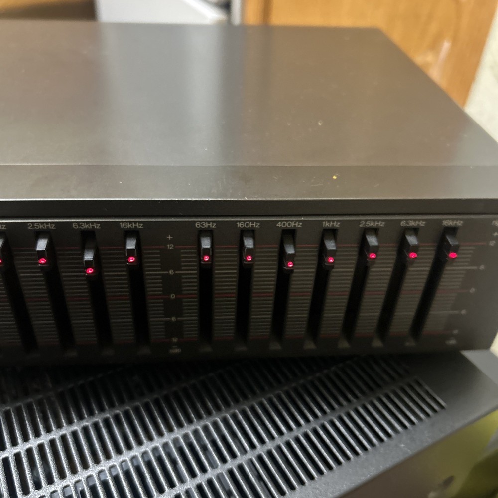 Technics SH-8033 Real Time Spectrum Graphic Stereo Equalizer used