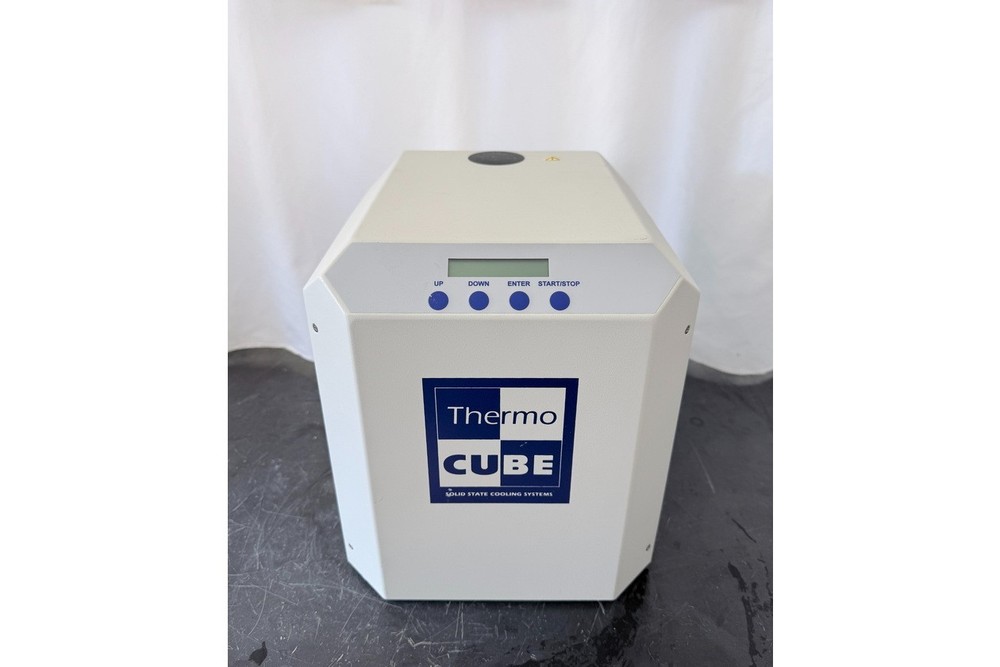 ThermoCube Chiller 400W - Solid State Thermoelectric Recirculating System