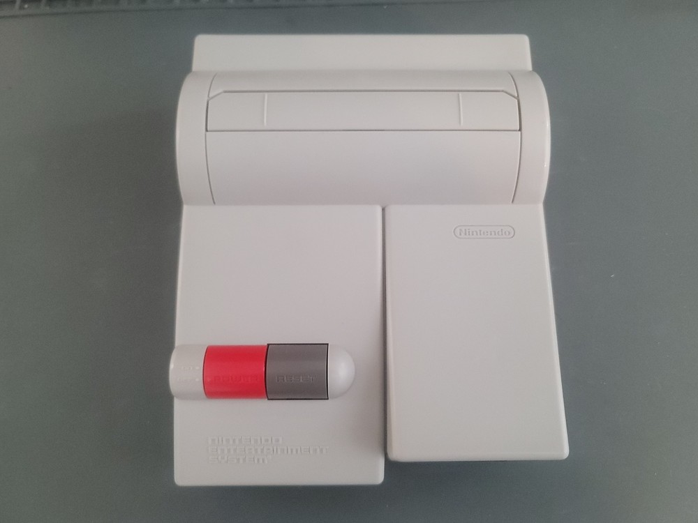 NES Top Loader NESRGB Multiout LED Dogbone Controller