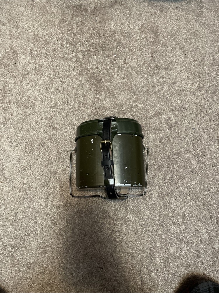 Romanian Army Mess Kit Tin with German Repro Mess Kit Strap