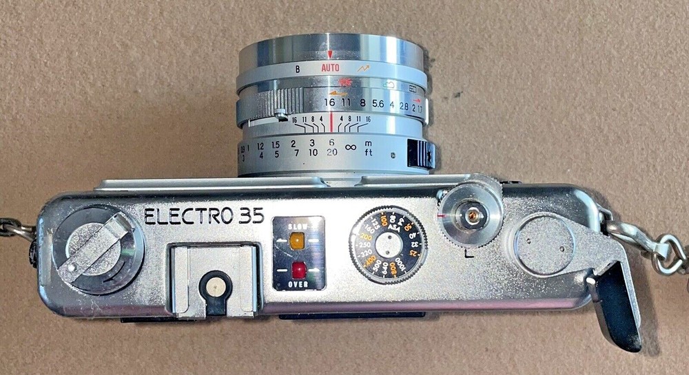 VINTAGE YASHICA ELECTRO 35 RANGEFINDER GSN CAMERA