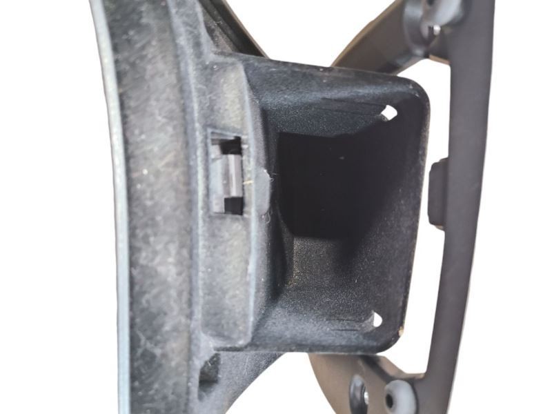 9-5 2011 Accessory Holders 591724