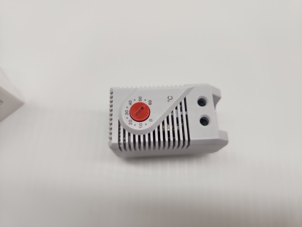 Mechanical Thermostat 0-60℃ Adjustable Compact N.O Temperature Controller Switch