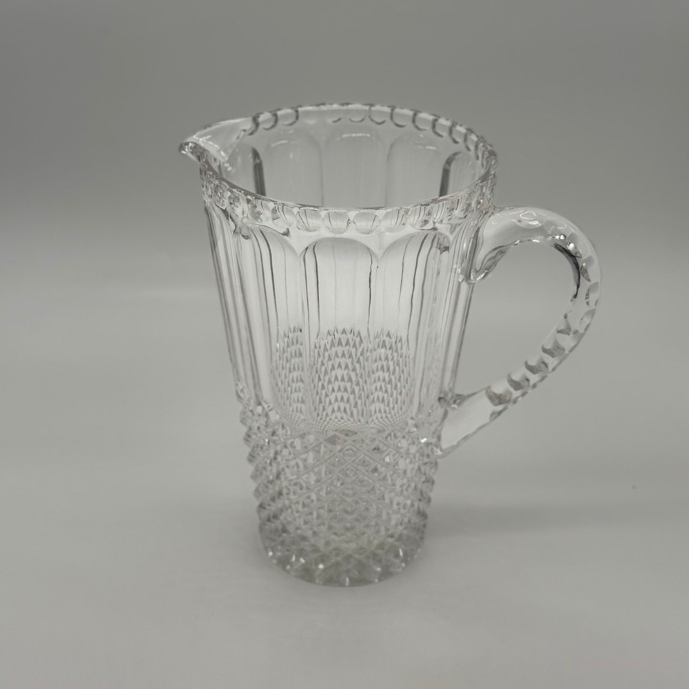 US Glass No. 15028 pattern, often referred to as "Loop and Dewdrop"