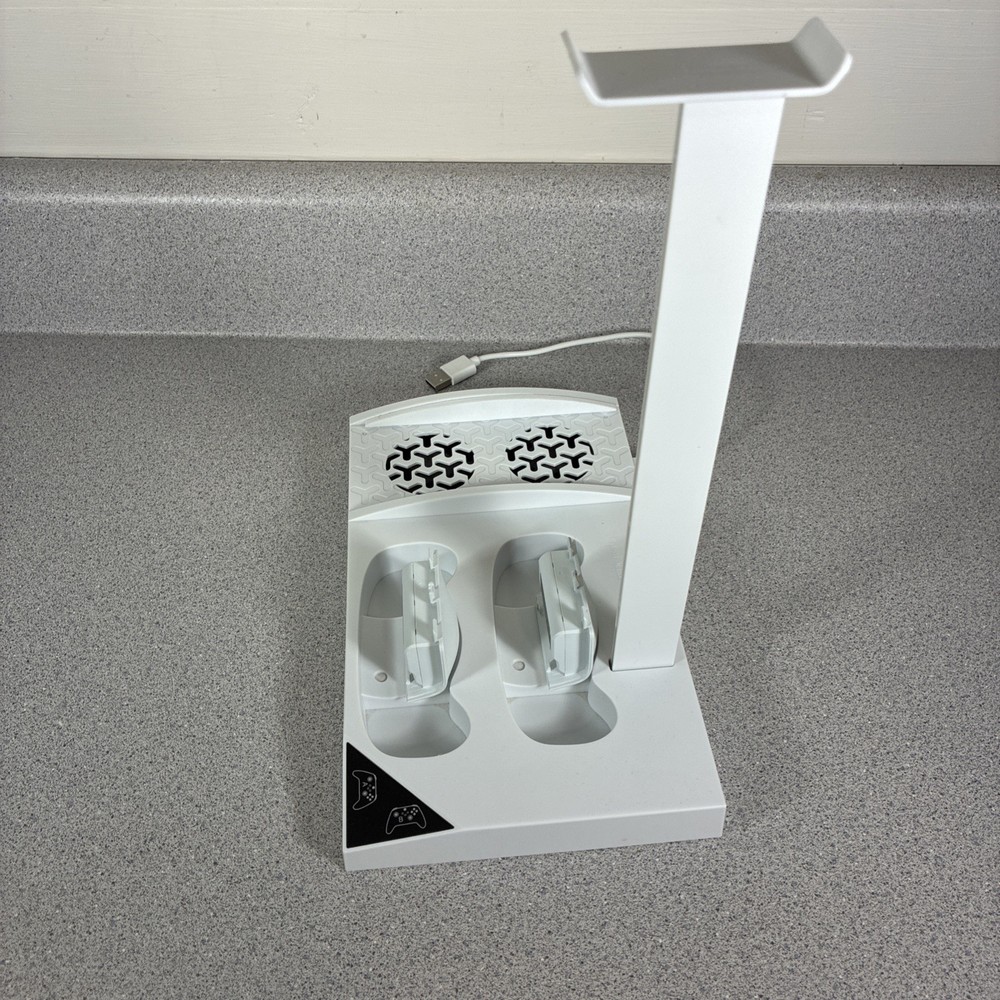 Xbox Series S Vertical Cooling Stand Controller Rechargeable Pack Robot White