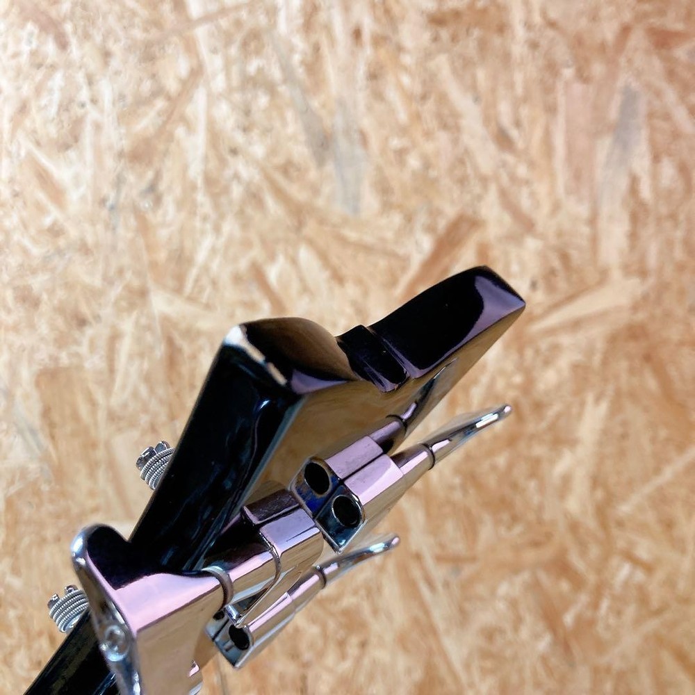 Schecter Devil DLX Bass Diamond Series