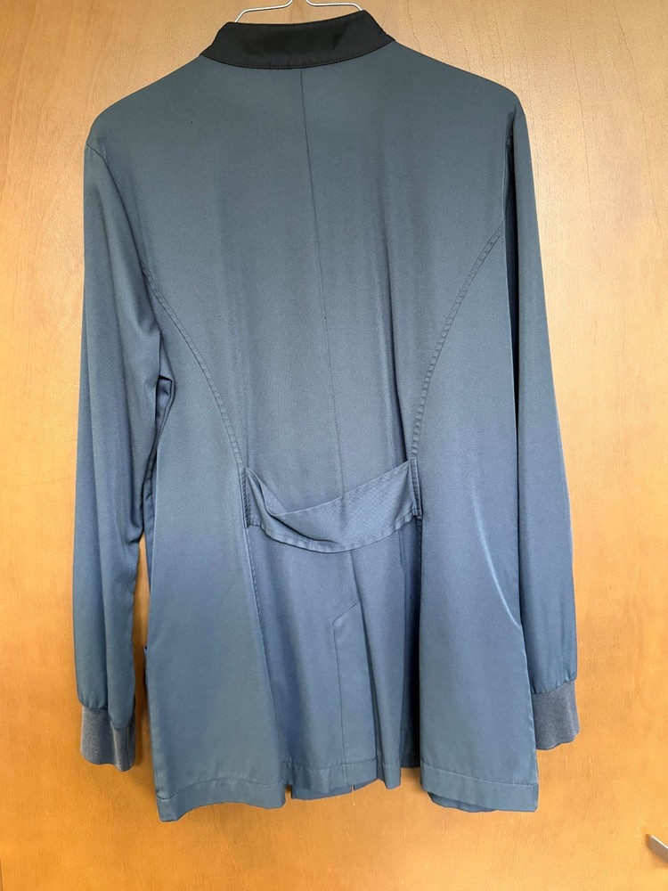 MEDICAL/DENTAL LAB COATS SIZE SMALL
