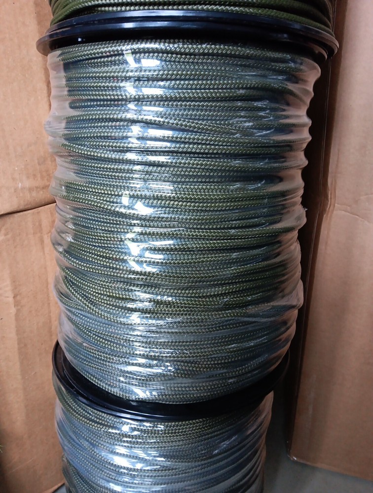 1/4 x 1100 ft. Double Braid-Yacht Braid polyester rope. Olive Drab