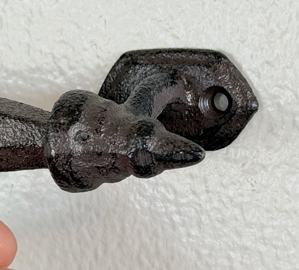 Rustic Cast Iron Barn Gate Pulls Vintage Style Drawer Handle Heavy Duty 2 Pack