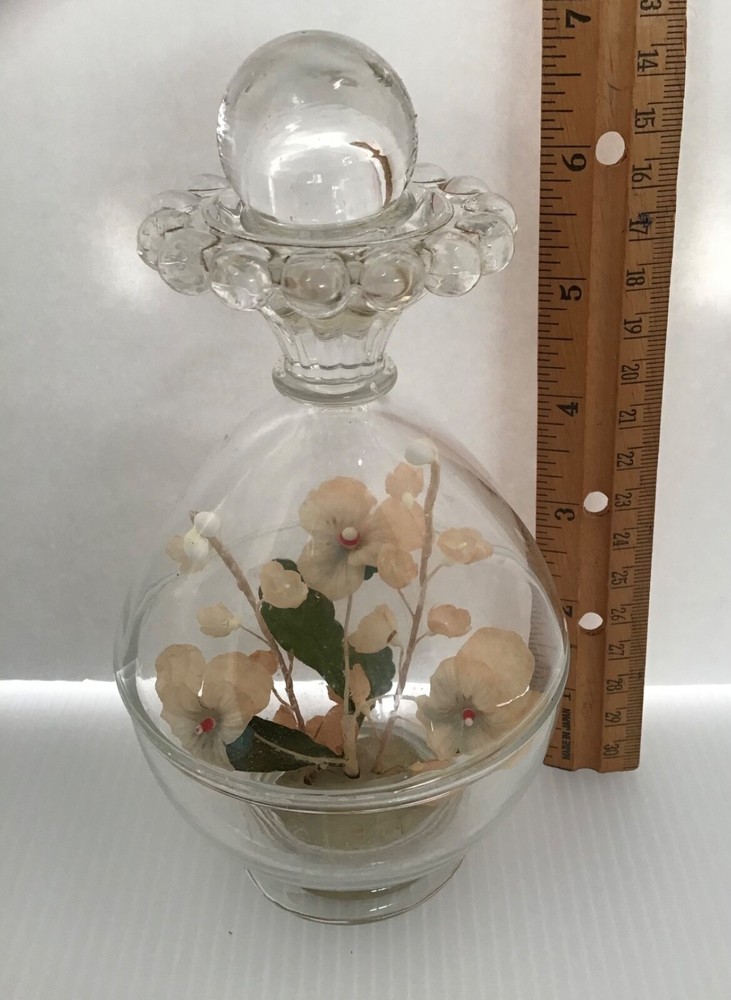 UNUSUAL CANDLEWICK FLORAL ARTWORK