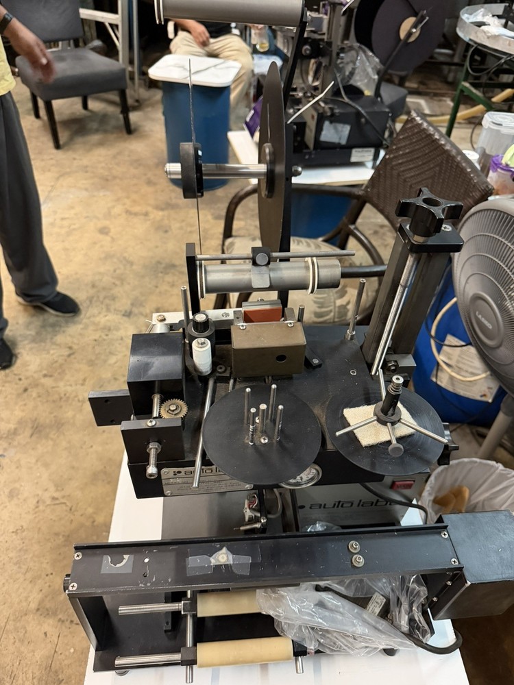 Autolabe 550 Tabletop Labeler.