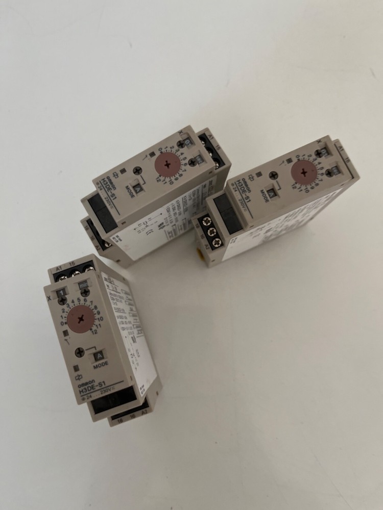 Omron H3DE-S1 Timer ( lot 3 pc)