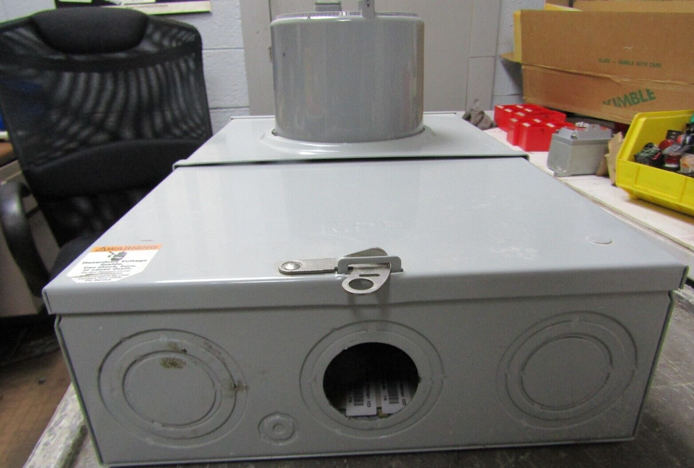 ✌️MDE RINGLESS METER SOCKET WIRED 120 TO 480 3 WIRE (SEE PHOTOS)