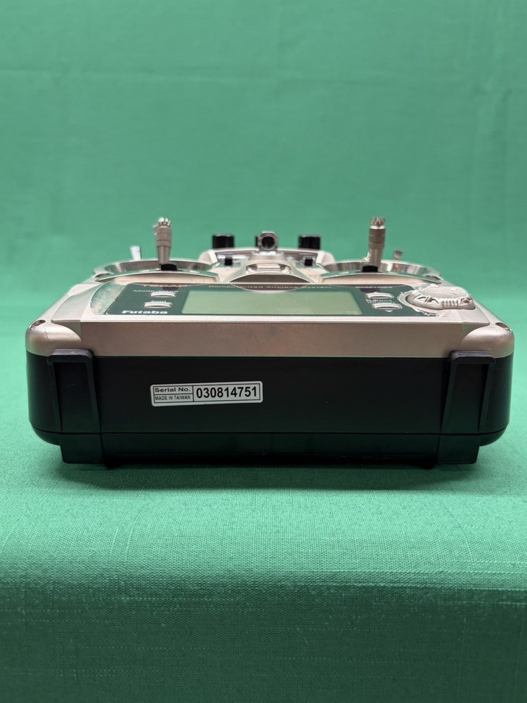 Futaba T9CAP PCM1024 Computerized Airplane System Transmitter with Manual