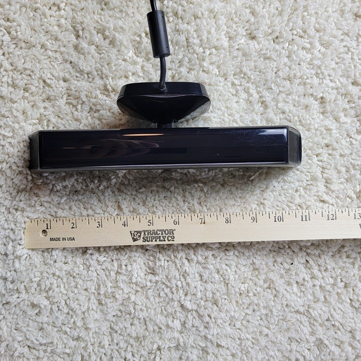 Microsoft Xbox 360 Kinect Sensor Bar Model 1473 Black w/ Kinect Adventures