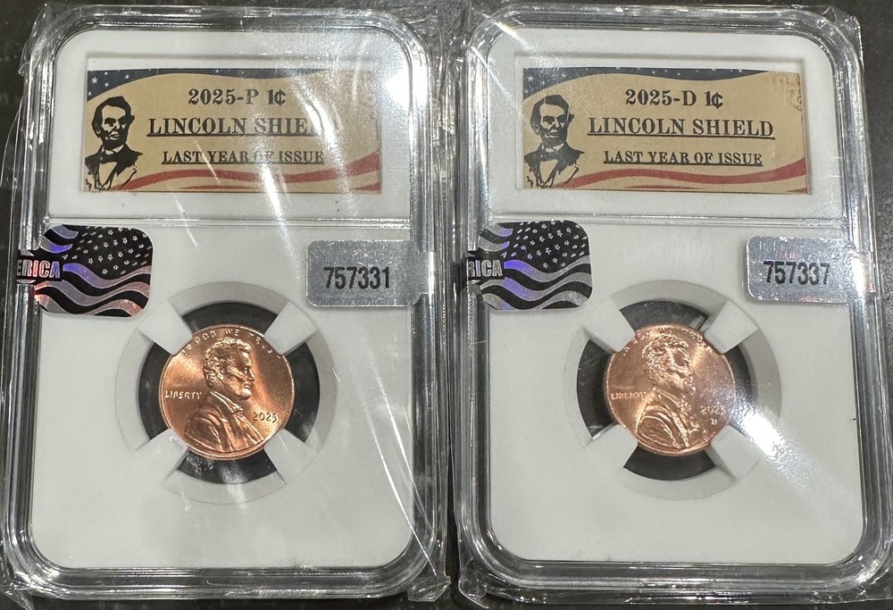 2025 P & D LINCOLN SHIELD CENT UNCIRCULATED ⭐ it comes with 2 slab holders ￼