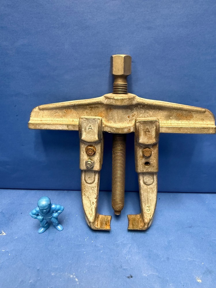 Baldur Gedore Universal Puller 2-Arm Pattern 1.06/1A