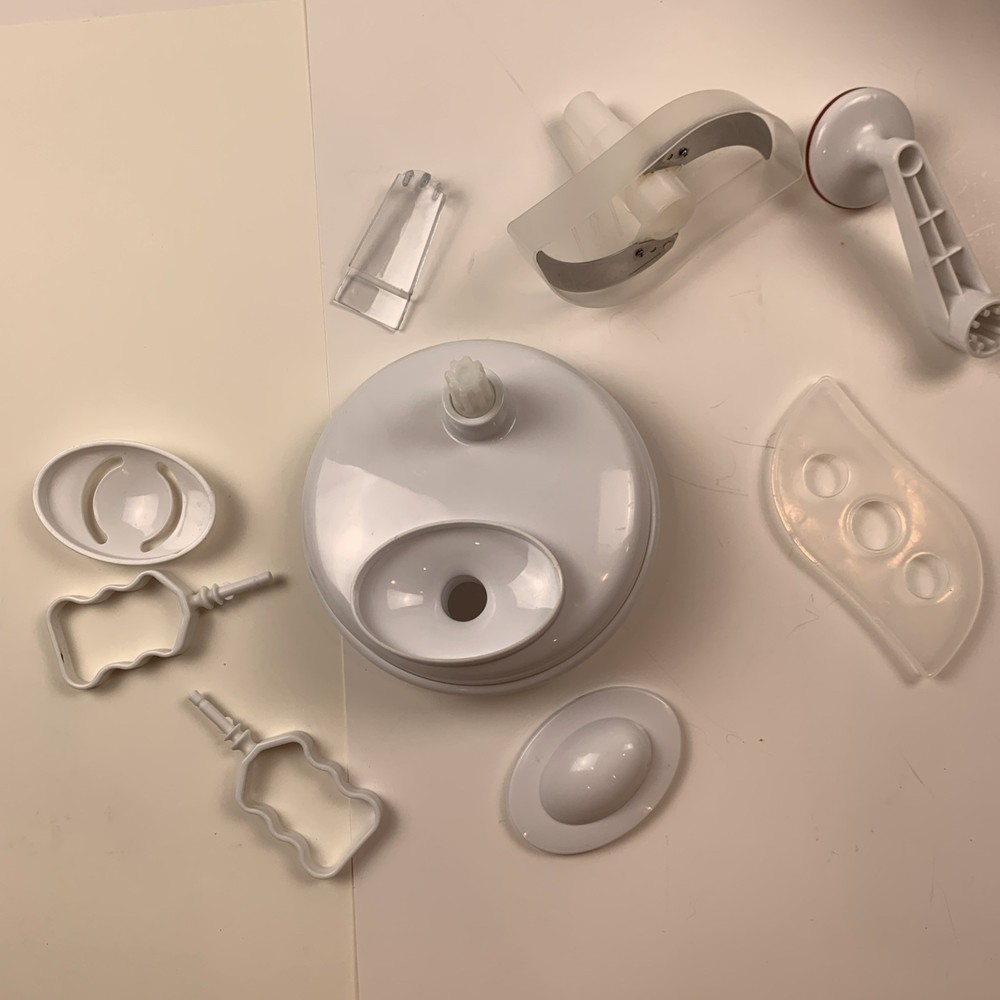 Gourmet Chopper 2000 Multipurpose Food Processor Replacement Parts Lid Handle