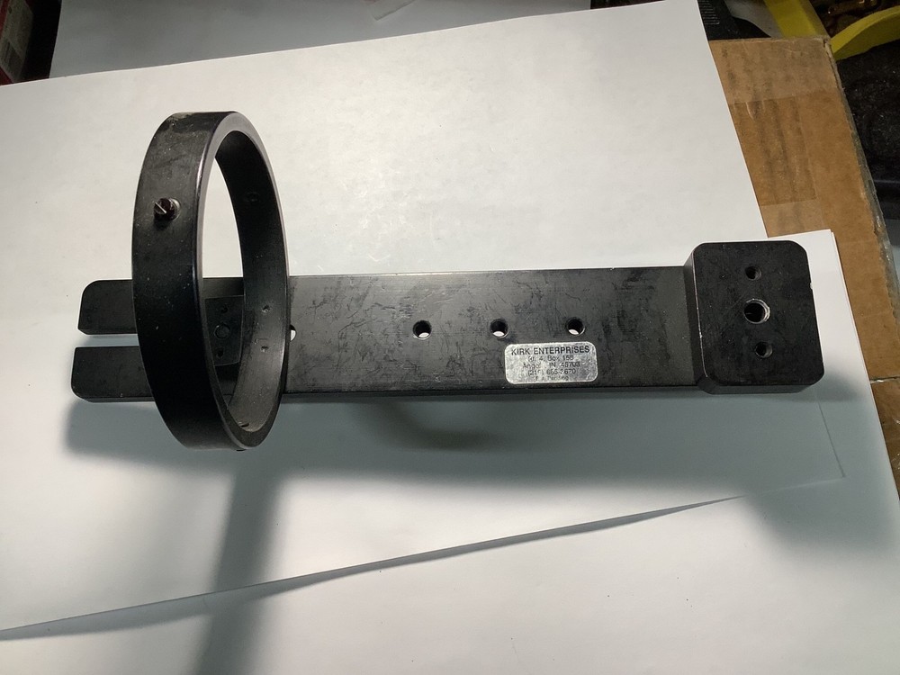 Kirk Lens Collar Read