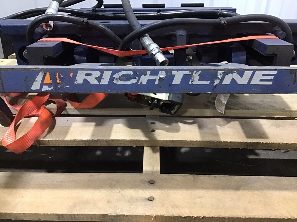 RIGHTLINE VHM006 FORKLIFT BARREL HOLD DOWN ATTACHMENT