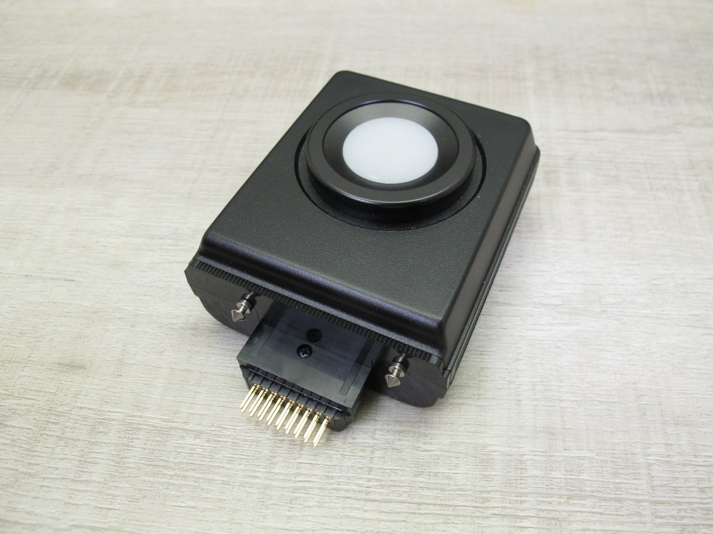 Minolta Flash Color Receptor in the Case