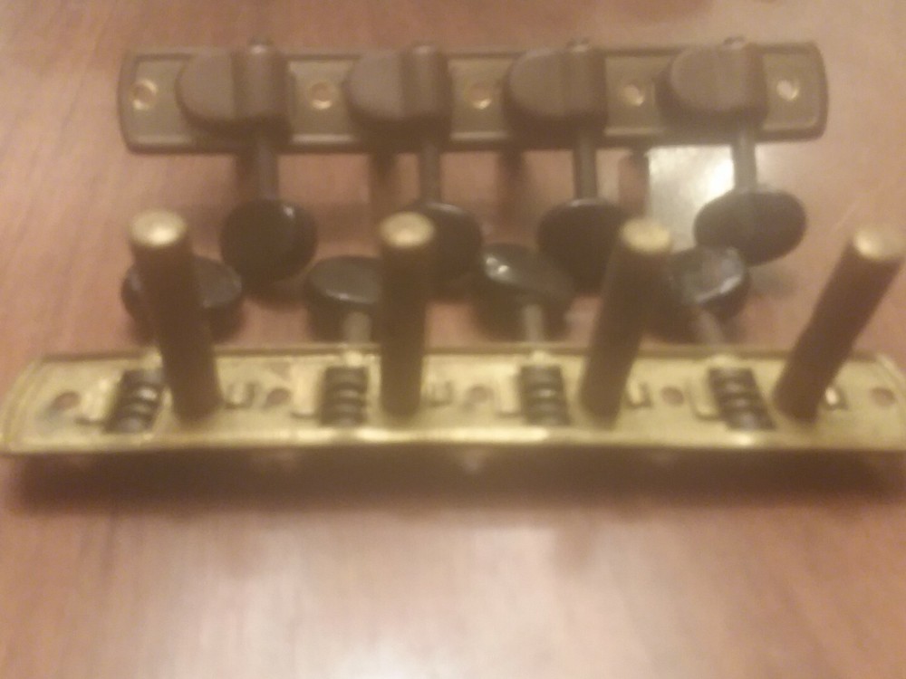 Vintage Closed Back Mandolin Tuners