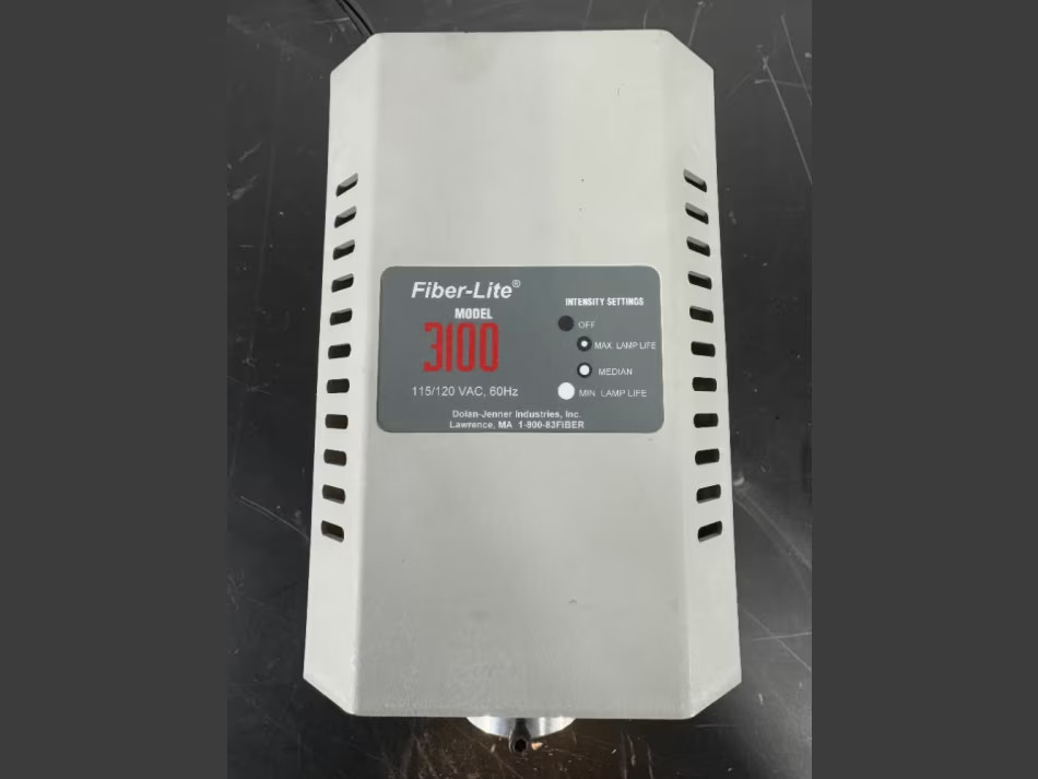 Dolan-Jenner Fiber-Lite 3100 Optic Illuminator Light Source