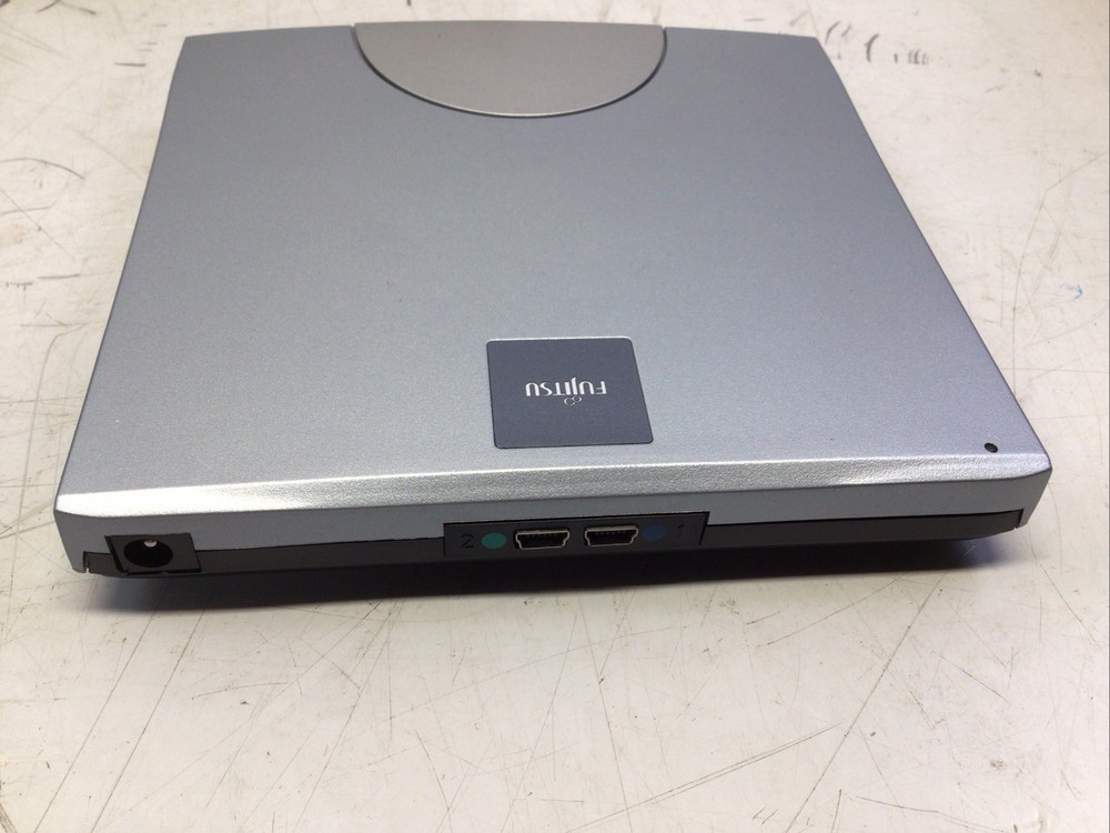 Fujitsu Part Number FPCDVR42 External DVD/CD-RW Combo Drive